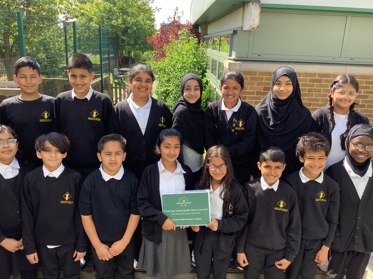 We are officially a World Class School! Thank you Miranda and everyone @WCSQM for believing in the wonderful pupils @Carlton_MillsPS #WorldClass #CarltonCelebrates @AcademyCAT1 @Bradford_TandA