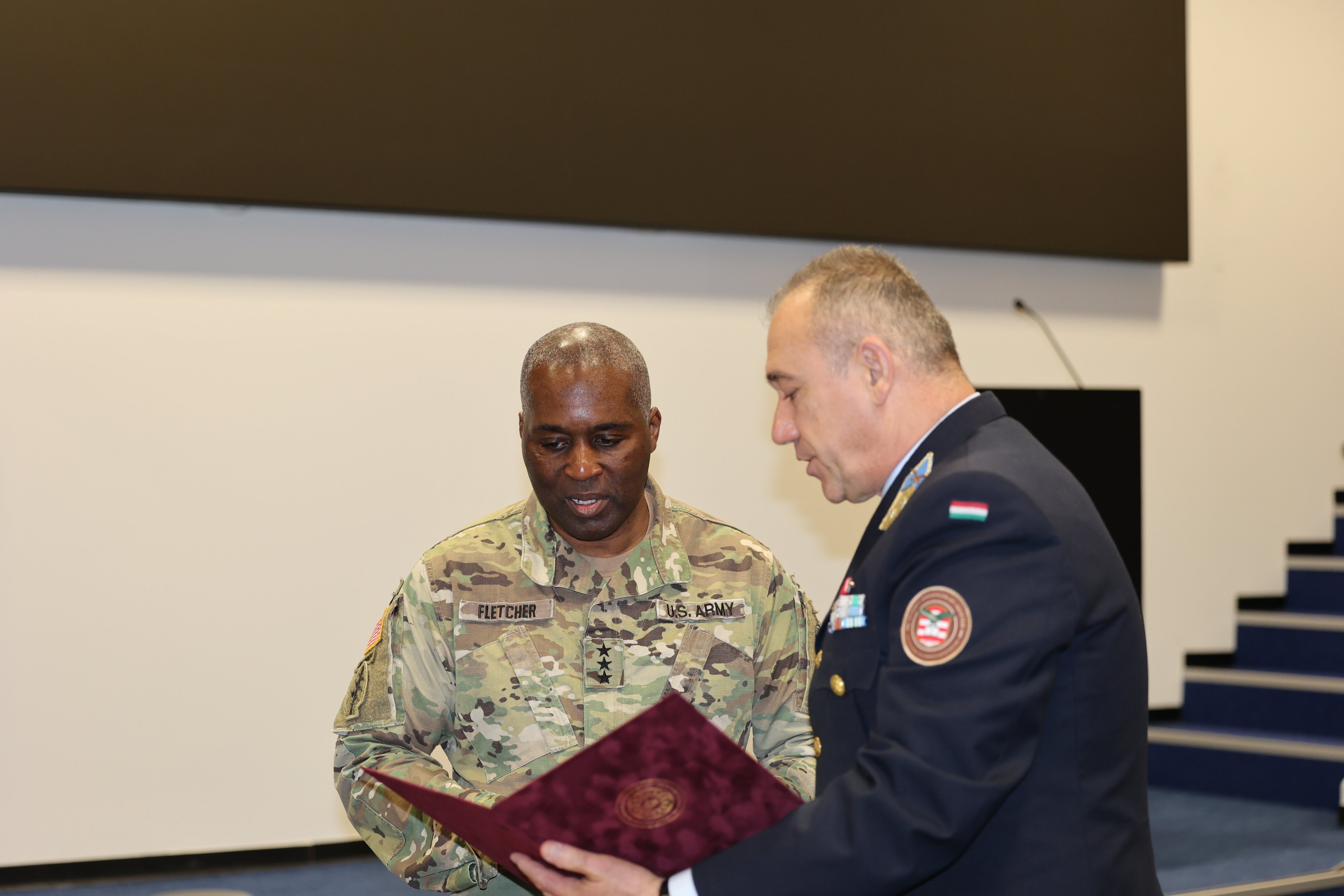 Amb. Tamás Iván KOVÁCS 🇭🇺 (tamasivankovacs) / Twitter