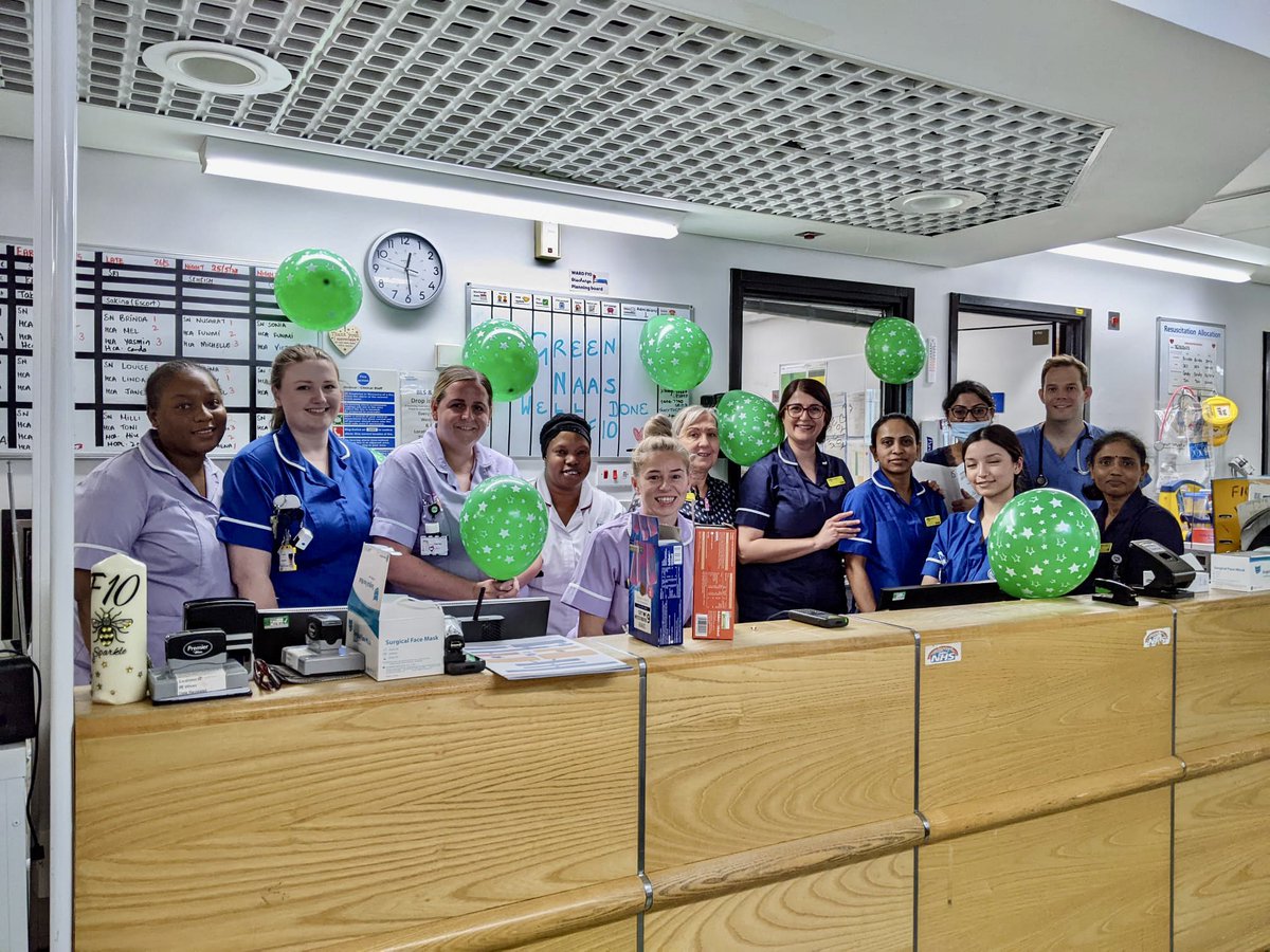 I am so pleased, well done to @f10nca 👏👏👏I know you very much deserve this green NAAS 💚💚 thank you <a href="/racheyroo22/">Rach Ashworth 🌈💜</a> @rhiashworth18 and Louise <a href="/NCAlliance_NHS/">Northern Care Alliance NHS Foundation Trust (NCA)</a> <a href="/ClaireStott17/">Claire Stott</a> <a href="/jacqui_burrow/">Jacqui Burrow</a> 
<a href="/jinanfawaz/">Jinan Fz Moteirek 🇱🇧</a>