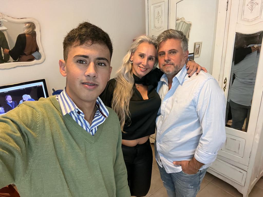 Si con ustedes mal hijo he sido aca les pido perdon🤝