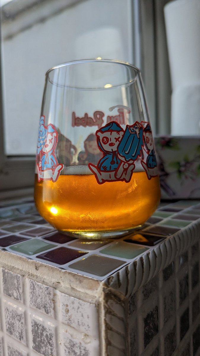 New beer! Our first stab at a lager, "Modern Day Accolade" is a Vienna lager hopped with CF185, Chinook and Cashmere. It's actually very nice, and I don't even like lager. Fruity, clean and crisp, 5.1%abv. Happy summer!
#beer #homebrew