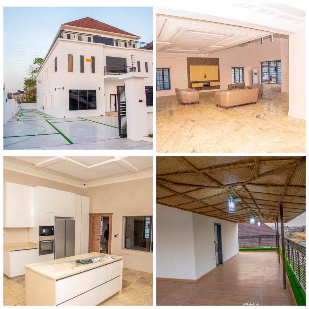 ❗FOR SALE❗
🏰A Fully Detached Duplex of 7-Bedroom, 3 Parlor, Dining, Reading room, Gym House.

💰Price #500m Naira 
 
Location: Jahi 

☎️Now: 09160006769/08111116769
#AbujaTwitterCommunity #AbujaRealEstate |Judiciary |25% in FCT |Igbos |Obidients