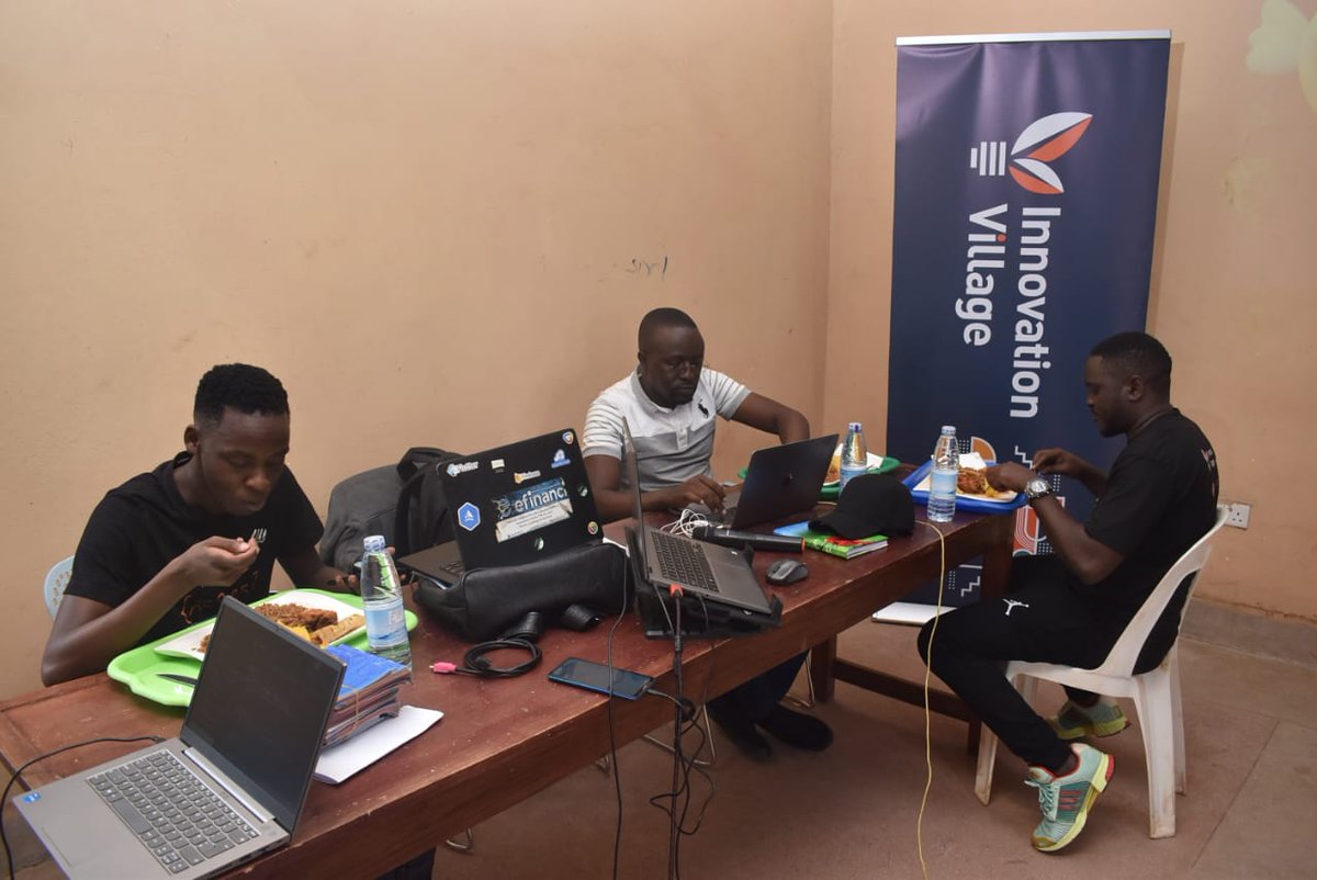 enoch mbuga (@mbugaenoch) on Twitter photo Exciting times at Makerere University Business School Mbale Campus! π Just wrapped up a Flutter bootcamp where a group of talented new developers came together and built a fully functional calculator app in just two days! π±πͺ #Flutter <a href="/soloopio/">Solomon Opio</a> <a href="/brooke_stanley7/">Brooke Stanley</a> <a href="/GiduduNicowalte/">Nico Walter π #Google i/0</a> Exciting times at Makerere University Business School Mbale Campus! π Just wrapped up a Flutter bootcamp where a group of talented new developers came together and built a fully functional calculator app in just two days! π±πͺ #Flutter <a href="/soloopio/">Solomon Opio</a> <a href="/brooke_stanley7/">Brooke Stanley</a> <a href="/GiduduNicowalte/">Nico Walter π #Google i/0</a>