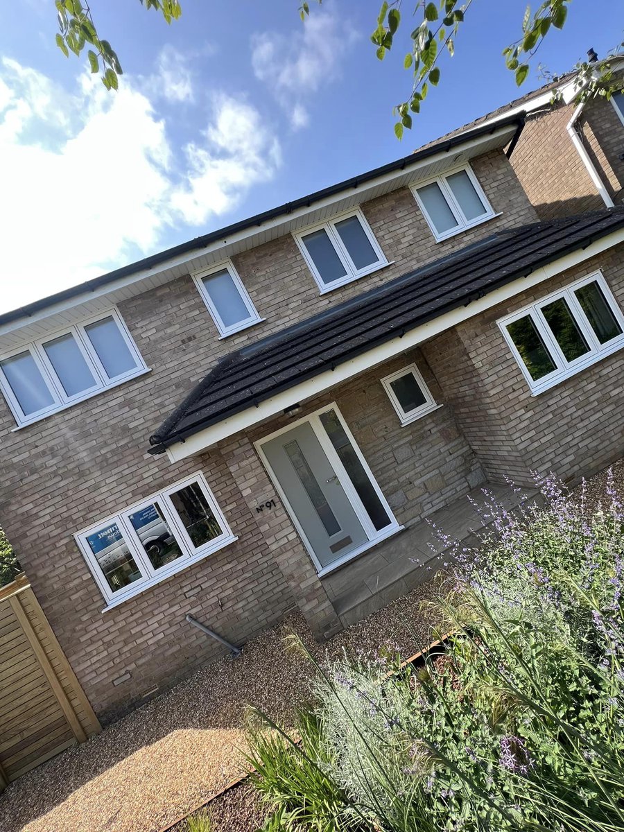 rockdoorltd's tweet photo. We are IN LOVE with this Agate Grey Dune Vision, fitted by Blackburn Trusted Installer @mcdermottwindow 

The Dune features a brand new texture which runs horizontally through the door, to create a truly contemporary look. 

See the Dune in all its glory on our 3D door designer. https://t.co/4xfDnoS0tA