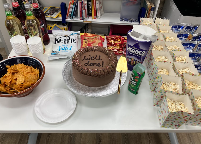 ChelseaAcadMAT's tweet photo. On Thursday, we celebrated our Year 7 Challenge Passporters with a graduation ceremony in the library with cake, speeches and displays of their work! https://t.co/rzBGi6Pe0L