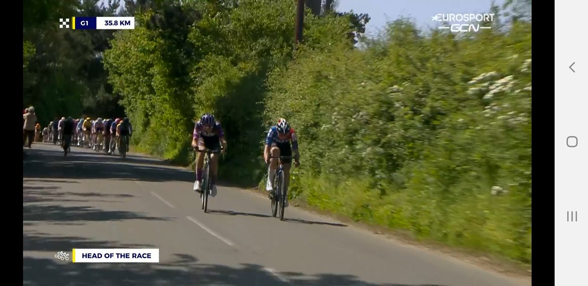 Wat een koers van <a href="/ThalitadeJong/">Thalita de Jong</a> ! Constant vooraan, hard werkend voor de ploeg, mee in de kopgroep, teruggekeerd, 9e in de sprint van de kopgroep. Helemaal terug in koers! Proficiat. #RideLondon