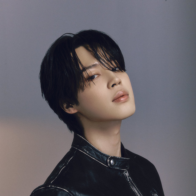 Jimin breaks Guinness World Record for the fastest kpop solo artist to reach 1 BILLION streams on Spotify.