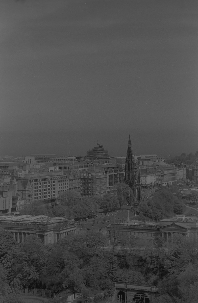 May #CameraChallenge views of Edinburgh from the castle
#believeinfilm