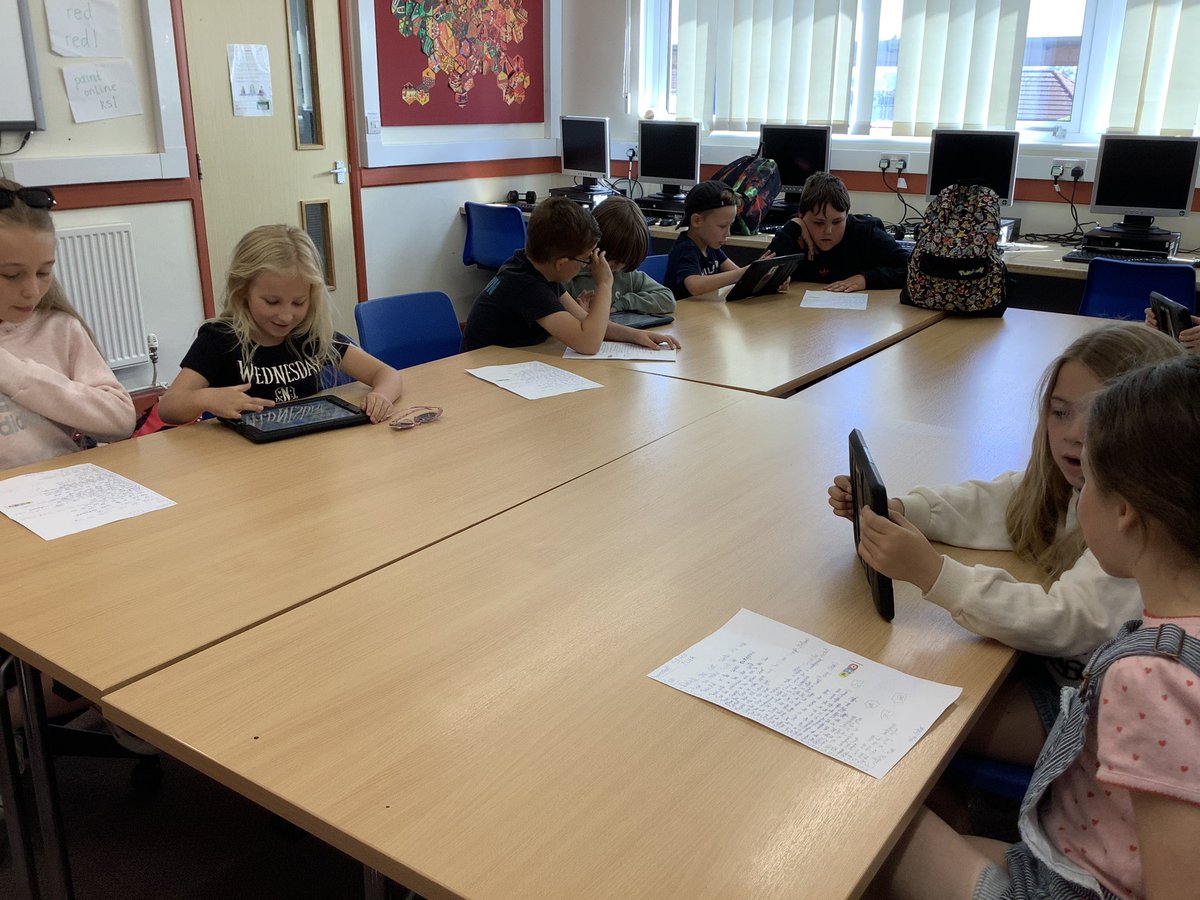Our last Digital Leaders club for the year 2 children… the year 5 children have done an amazing job at planning and running the club and have also developed their own vocab and explanation skills.