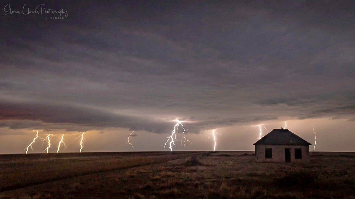 A ten second exposure of a #Colorado #thunderstorm a few years ago.🌩️😍📷 #notAI #abandoned #weatherphotography #weather #lightning #natgeophotos #nikonusa #nikonoutdoors #stormhour #wxtwitter #thephotohour @xwxclub #natgeoyourshot  #zcreators #yourshot_world @CloudAppSoc