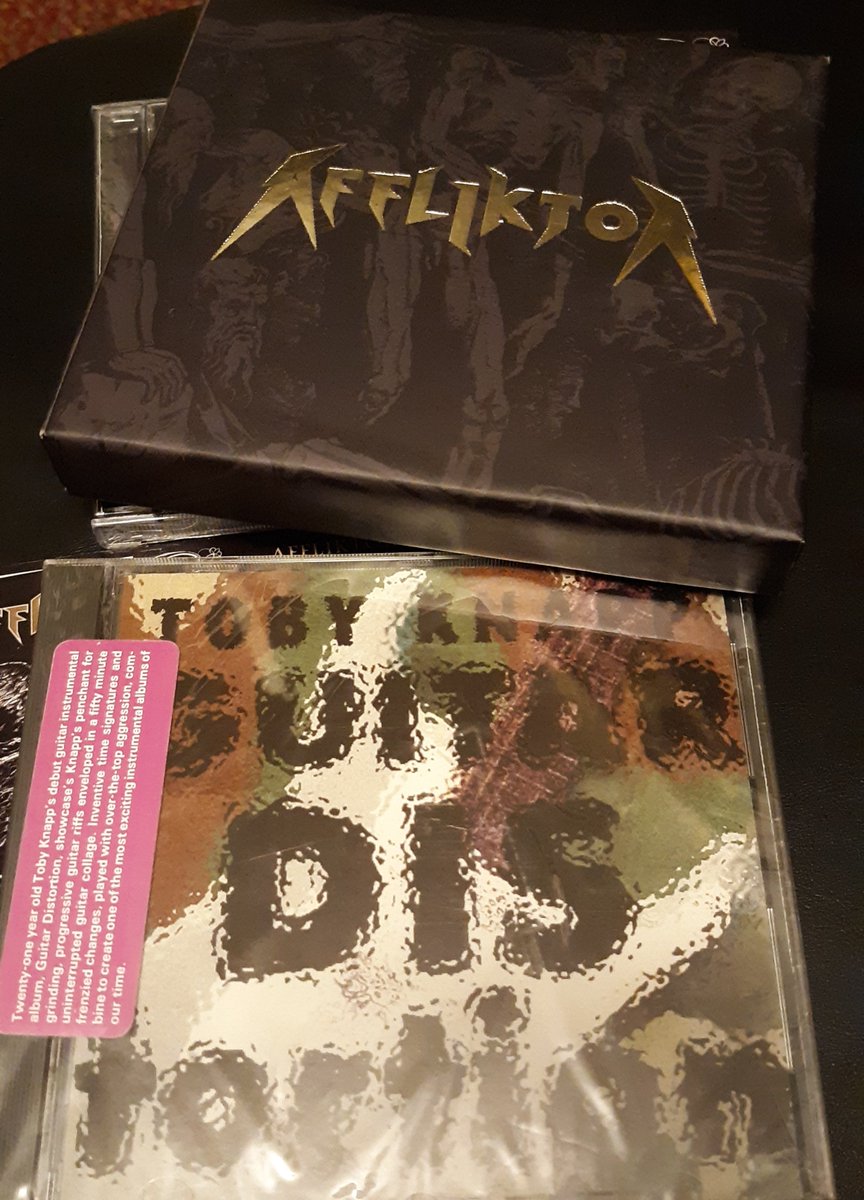 TOBYKNAPP6's tweet photo. #tobyknapp #heavymetal #RARITYCOLLECTION! Onward lp, guest #guitar work on Abhor/Wyrd split 7" #vinylrecords 
Affliktor #deathmetal box set and my debut album sealed with hype sticker #Progressive #guitar #rockm https://t.co/bwH8JZO6bi