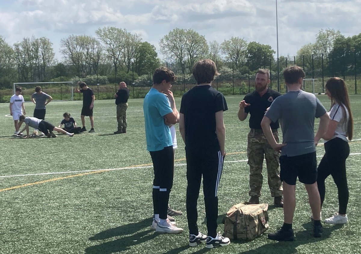 A big 'thank you' to Guardsman Munro and Sgt Alexander for the teamworking and communications activities for our new S6 pupils, the school's first S6s. Thanks also to the team from <a href="/DYWTayCities/">DYW Tay Cities</a> and Dawn Walton of ‘think it change it. <a href="/BerthaParkHigh/">Bertha Park High School</a>