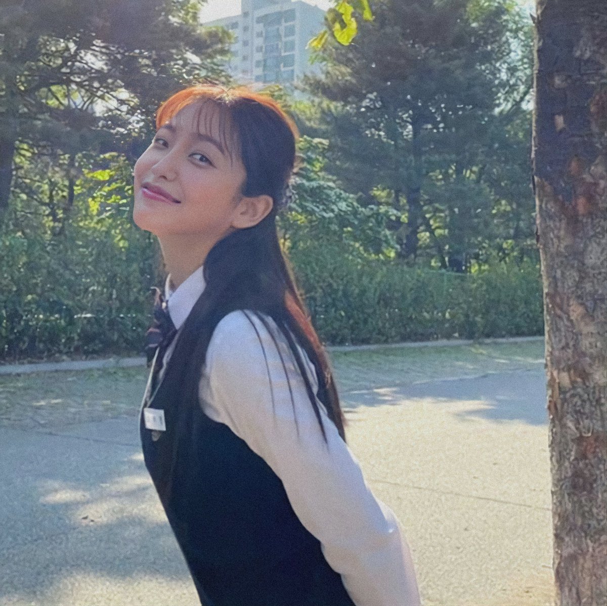 janitraya's tweet photo. singkatnya, kisah mantan pemain andalan tim dan manager tim baseball dimulai dari sini

— a #markri #markmina prompt highschool au. https://t.co/rURpxupmiV