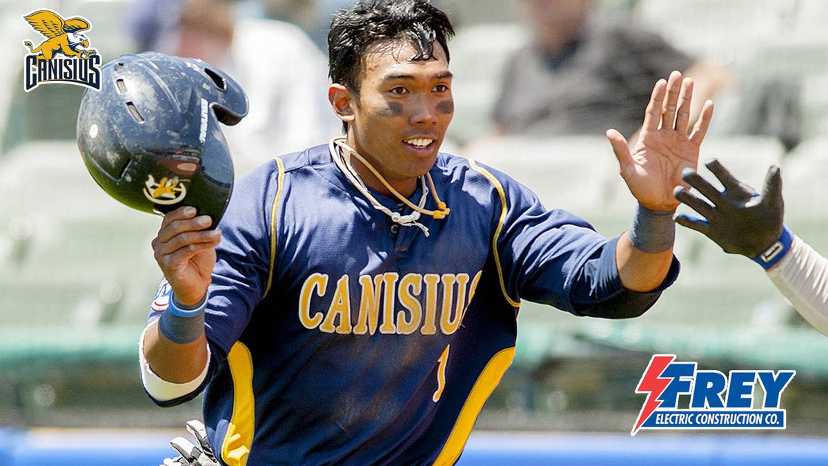 GoGriffs's tweet photo. #FlashbackFreyday | May 26, 2013 - @GriffsBaseball wins its first #MAACBaseball title, defeating Siena 12-11.
Jose Torralba takes one for the #Griffs, as he earns the GW RBI after getting hit-by-pitch w/ the bases loaded and 2 outs in the ninth inning.
@FreyElectric https://t.co/O9ABJje2d6