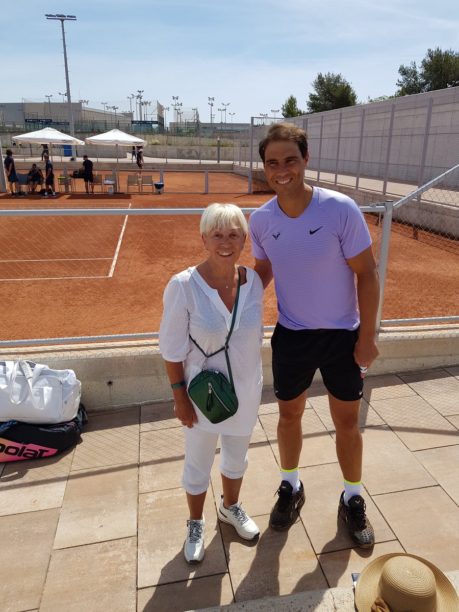 Jean-Claude &amp; Claudine Knaebel - founders of Les Petits As - and Noël &amp; Dany Vignes have met with <a href="/RafaelNadal/">Rafa Nadal</a> a few days ago at Manacor 🇪🇸🐐
The trophy of Les Petits As 2000 is in good place in the museum of the <a href="/rnadalacademy/">Rafa Nadal Academy</a> 😍 #LesPetitsAs