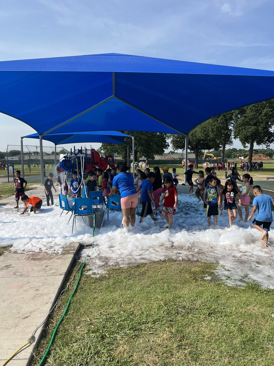 EOY celebration!!! I <a href="/JHaleyBulldogs/">John Haley Elementary</a>