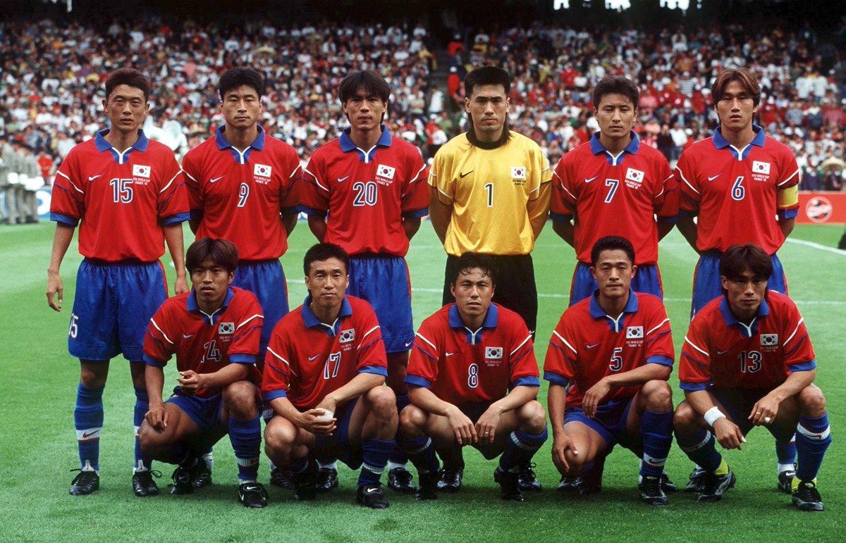 90s Football on Twitter