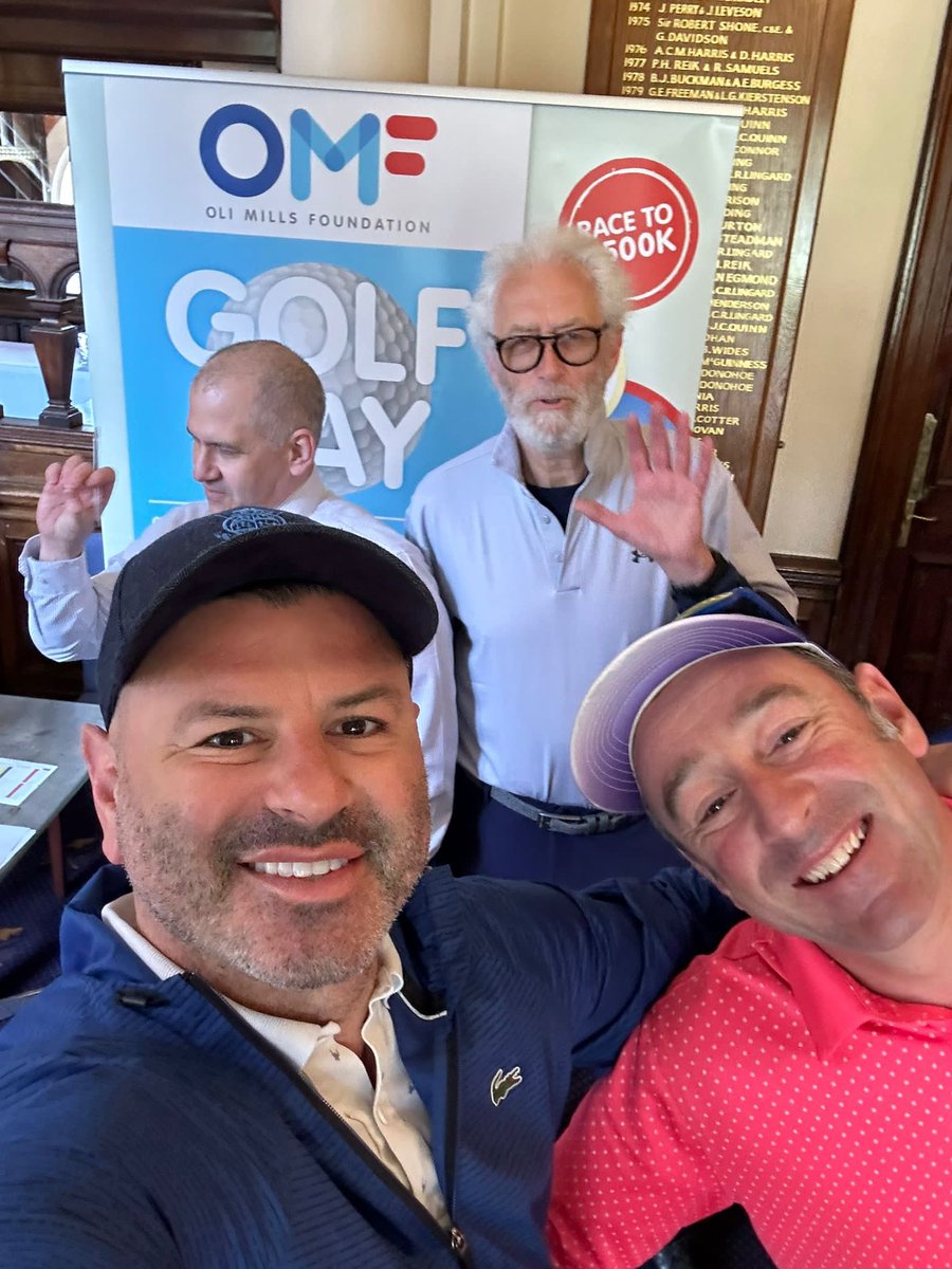 OliMFoundation's tweet photo. Some early on course action from @FinchleyGC as we raise money and awareness for @TeenageCancer in the ☀️⛳️#HopeSwingsEternal https://t.co/cXE4pTQ6OG