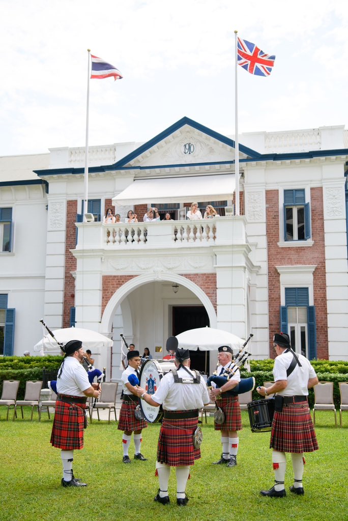 A pleasure to host senior Thai military spouses and the MAC-T Spouses at the UK Defence Section Afternoon Tea in honour of the Coronation of HM King Charles III. Thank you to the British Club and their wonderful Pipe Band for making the celebration so special. 🇬🇧 👑 🇹🇭