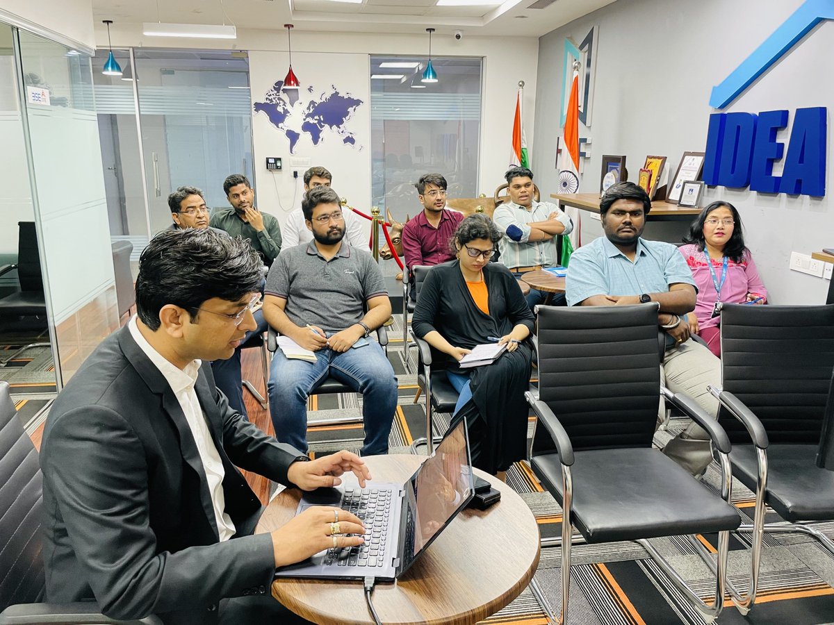 hbfdirect1's tweet photo. HBF DIRECT LIMITED places great importance on continuous learning. We engage in frequent brainstorming sessions and conduct research to stay ahead.

Furthermore, we are thrilled to announce that we will be launching a new website soon!
#business #learning #team #research https://t.co/uatRMYWgVp