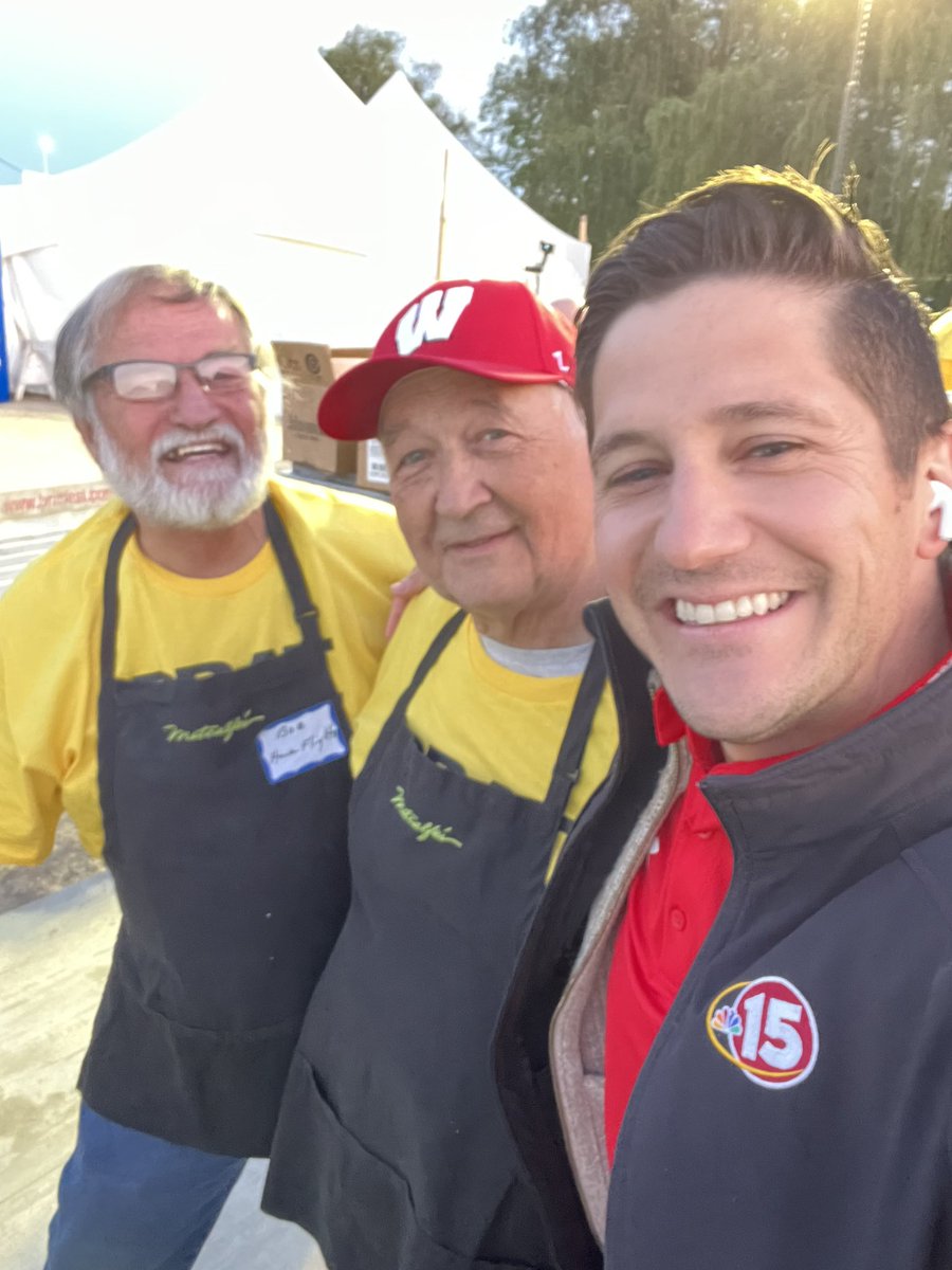 TheTimReport's tweet photo. Bob n’ Bill on the grill! ☀️🥵
Bill came all the way from Rio to volunteer this morning. He got up at 2 am! He’s working in honor of Badger Honor Flight. Be like Bill!
#TYBTWD #Nbc15 #BratsForBreakfast @BratFest @nbc15_madison https://t.co/fA7z71zeoT