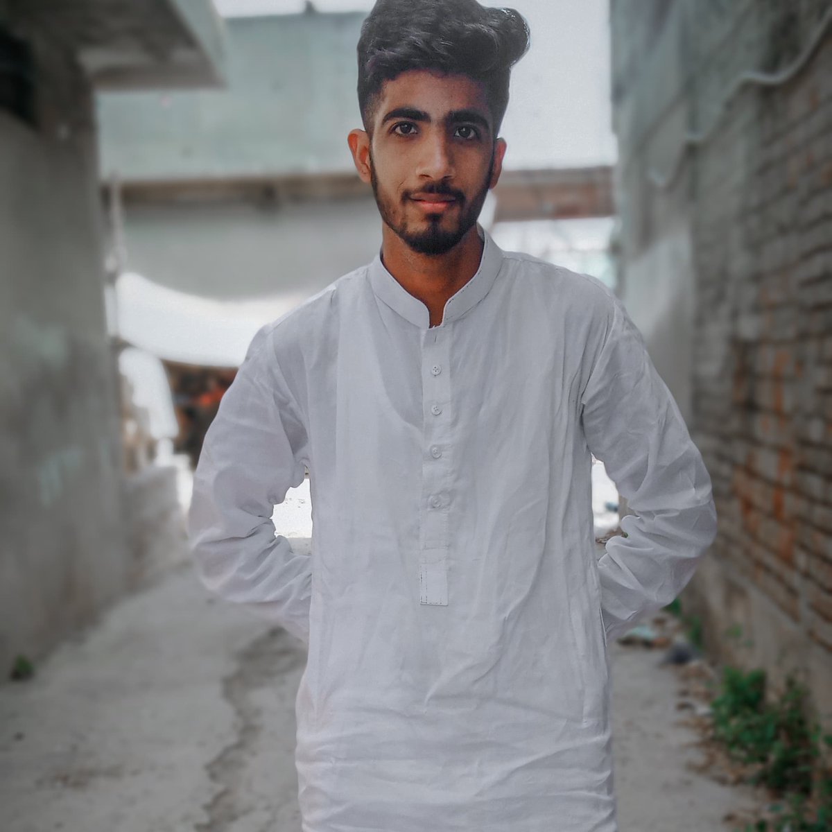 Its_SaqiBoss's tweet image. #JummaMubarak #allfriends #AgustD_SUGA_Tour_in_Jakarta