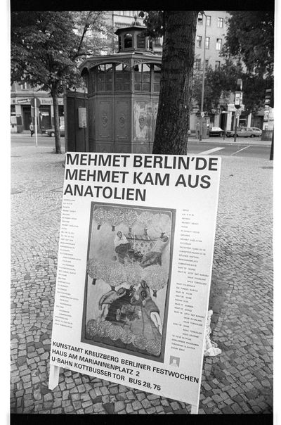 Don't miss spring fellow Ela Gezen at FHXB Museum on May 30! She'll discuss Mehmet Aksoy's 1975 exhibition on Turkish life in West Germany with museum director Natalie Bayer and curator Gülsah Stapel (<a href="/Berlingeschich1/">Gülsah Stapel</a>). 6pm in English: fhxb-museum.de/index.php?id=31