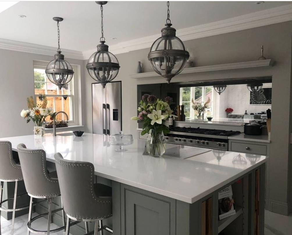 ExclusiveLight_'s tweet photo. What pendants will you choose?

Huge range of pendant lighting to match your decor and space

#pendantlighting#gettowork#diy#Kitchenmakeover #diyhome #diy #industrialchic #yourstyle #yourlighting #homelighting #decoration #projecthome #projecdiy https://t.co/1eg1L1YvA4
