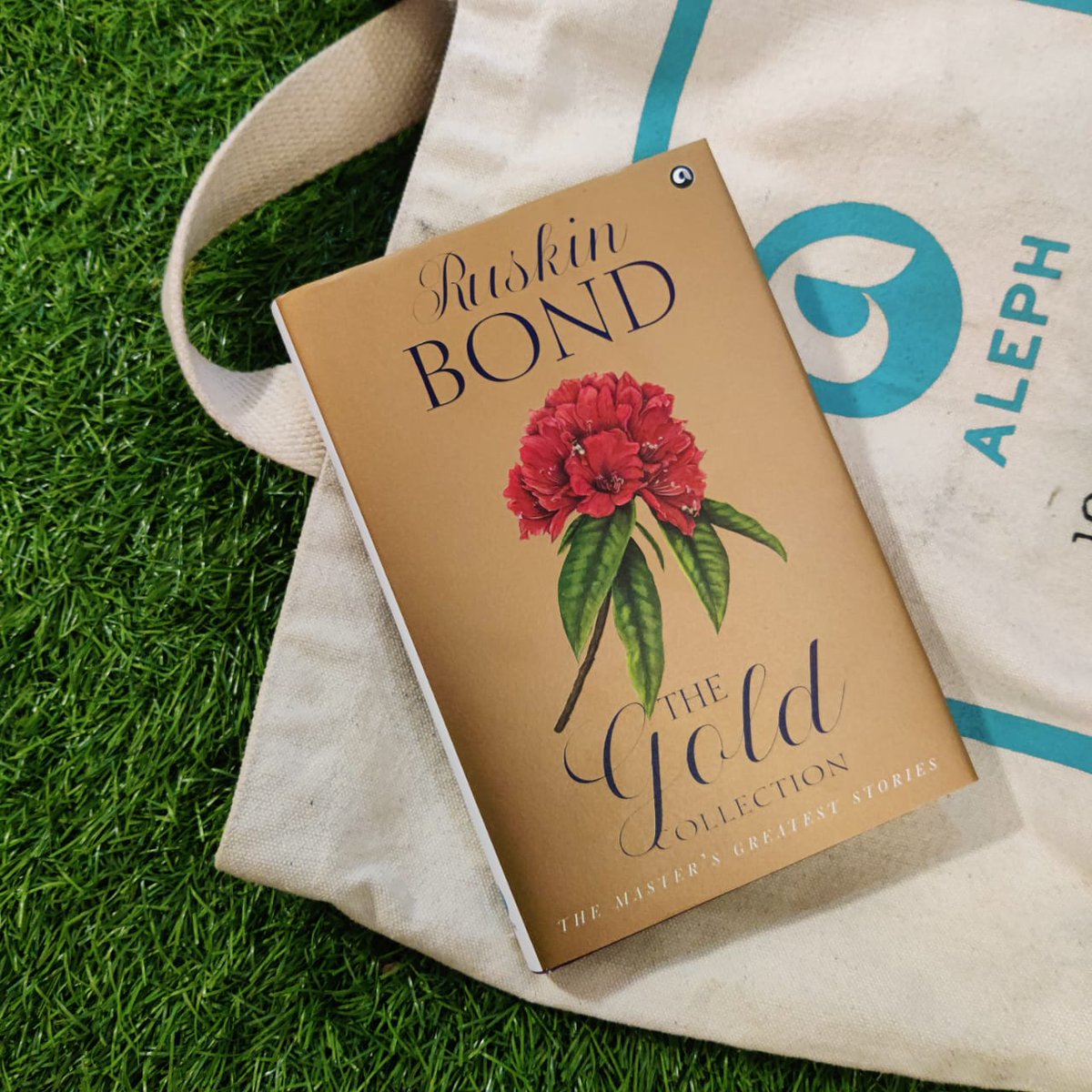 AlephBookCo's tweet photo. Get ready to be totally hooked on #TheGoldCollection by Ruskin Bond! These ten stories are pure gold, handpicked to treasure the golden words of a literary legend. https://t.co/g5eNPYOGYC