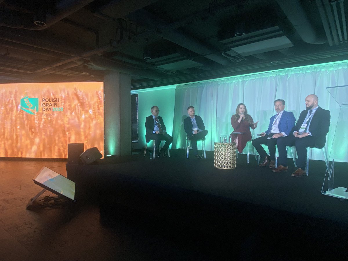 A great panel about the grain market during #PolishGrainDay <a href="/PrzeworskaNika/">Monika Przeworska</a> <a href="/Izba_ZP/">Izba Zbożowo-Paszowa🌾</a>