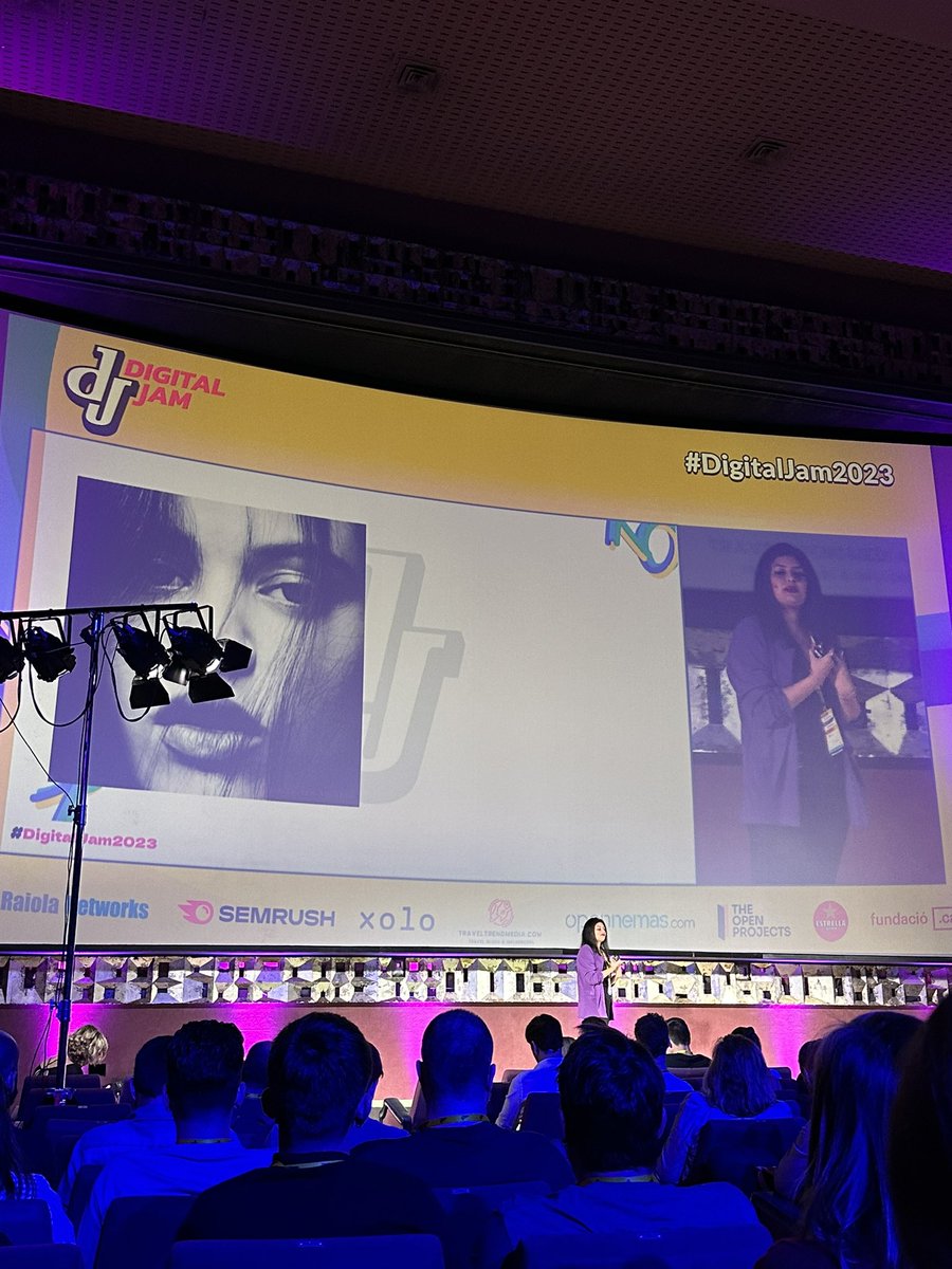 Belu Ibarra (@copi_seo) on Twitter photo El caso de estudio en el evento de marketing digital #DigitalJam2023 <a href="/rosalia/">R O S A L Í A</a> como eje principal #REINONA
👏🏼 para <a href="/gisela_bravoc/">Gisela Bravo 🤖</a> 👏🏼 El caso de estudio en el evento de marketing digital #DigitalJam2023 <a href="/rosalia/">R O S A L Í A</a> como eje principal #REINONA
👏🏼 para <a href="/gisela_bravoc/">Gisela Bravo 🤖</a> 👏🏼