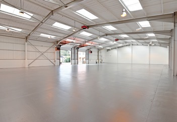 To Let - Unit A2, Stockport Trading Estate, Yew Street, Stockport.
Fully refurbished warehouse with offices - 11,555 sq ft with 4.5m eaves and large secure yard.
For further details visit bit.ly/3AxOnIt or call 01625 800066
#industrial #warehouse #industrialproperty