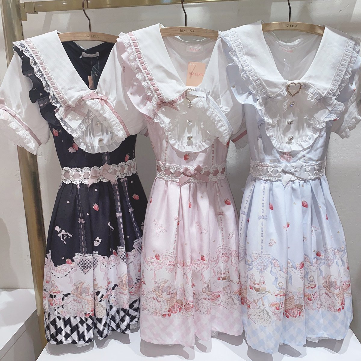 【レア】LIZLISA原宿限定ワンピース レア】LIZLISA原宿限定ワンピース