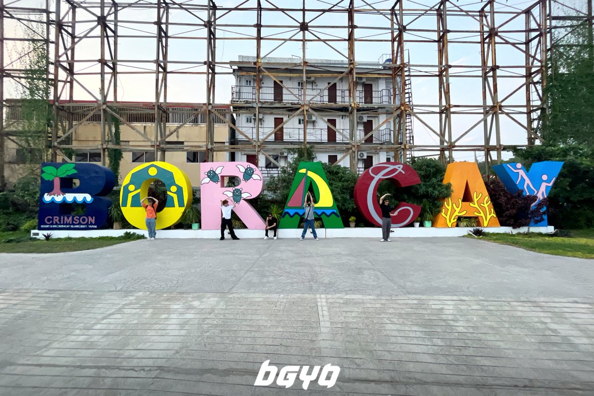 bgyo_ph's tweet image. #BGYO | Touch down Boracay! 🏝 Get ready your #13SangkapSarapSummer dance moves and dance with us tomorrow at Sea Wind Resort, Station 1, 4PM! ❤️

#ChowkingHaloHaloxBGYO @chowking_ph