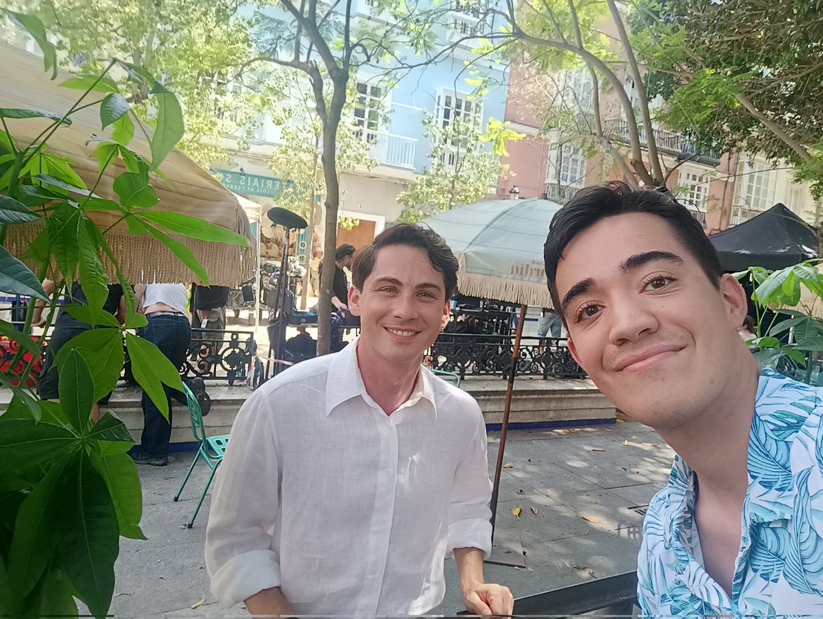 CON LOGAN LERMAN EN CÁDIZ
ESTÁ GRABANDO UNA SERIE PARA DISNEY PLUS 
With Logan Lerman in Cádiz 
#loganlerman