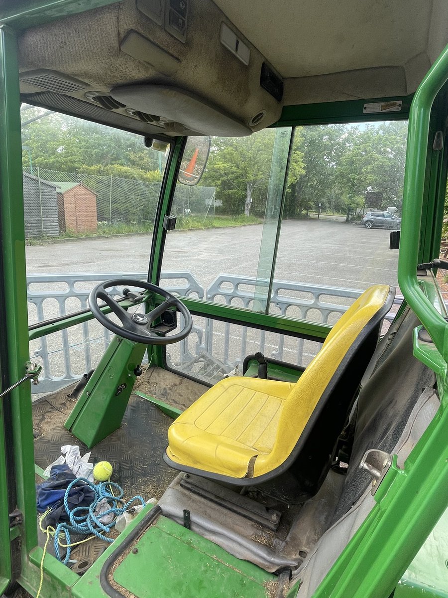 🚜 FOR SALE: JOHN DEERE 5 GANG CYLINDER MOWER TRACTOR 🌾

⚙️ Bottom engine seized, repair needed. Perfect for mechanics or spare parts. 

Great opportunity at reasonable price for any sports club! We already have another

Contact Hamzah if interested: 07944104332. <a href="/MiddlesexCCL/">MCCL</a>