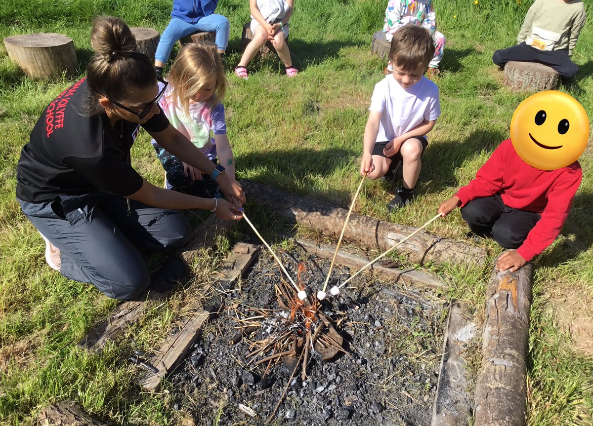 TJPrimary's tweet photo. Our last Forest School session of the year and we finished off with toasting marshmallows on the fire! π₯π‘βοΈ #TJReception #TJForestSchool #TJOutdoorLearning https://t.co/HTMBA6eOnc
