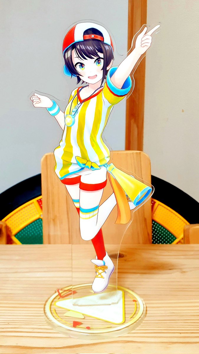 大空スバル 「ねんどろいどぷらすのスバルちゃんアクスタが届いてた!  姿は3Dアクスタ版のスバ」|オクトパスプライム・アヒージョ🚑のイラスト