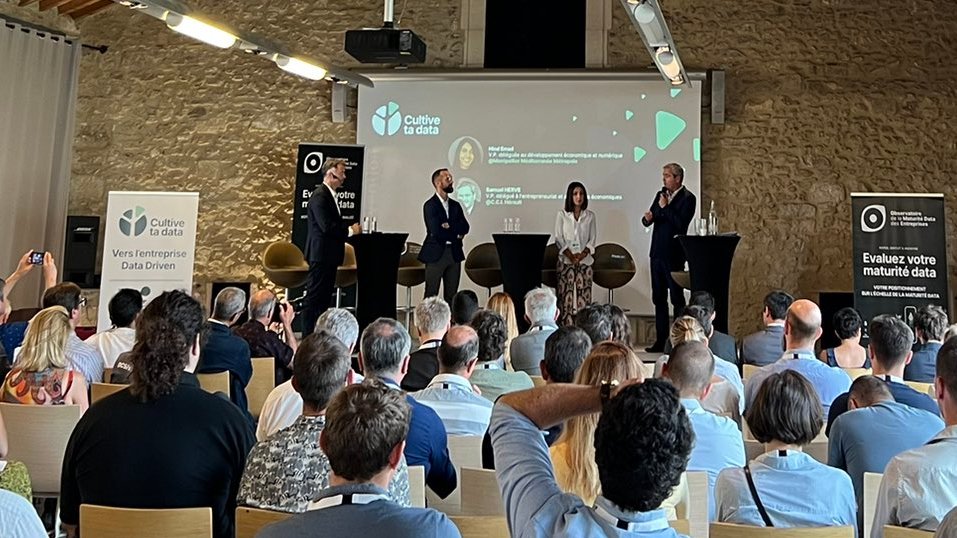 En direct de #cultivetadata dans un cadre  idyllique de Verchant pour #CultiveTaData 2023 ! 

Journée spéciale  #Data ça va promet🚀
Merci <a href="/DATASULTING/">Datasulting</a>  et les partenaires pour cette belle organisation <a href="/DeVerchant/">domaine de verchant</a>
<a href="/EmadHind/">Hind Emad</a> <a href="/Montpellier3m/">Montpellier Métropole</a> <a href="/FrenchTechMed/">La French Tech Méditerranée</a>  <a href="/Digital113_/">Digital 113</a> <a href="/CCIHerault/">CCI Herault</a>