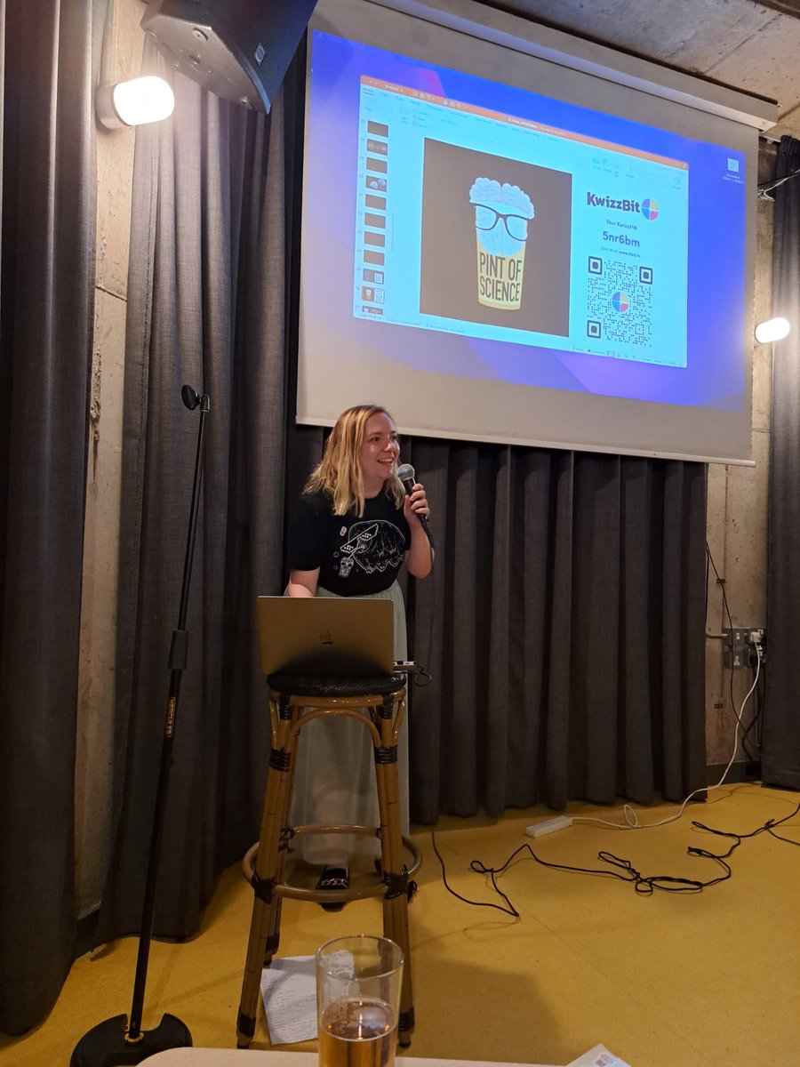 bettyonthebrain's tweet image. First time organising and hosting @pintofscience and what a hoot it was. Huge shout out to @C__Ratcliffe and Dr Helen Clough for making brains and stats less ‘huh?’ and more ‘a ha!’.

Until next year where @ClarissaGiebel will be making her much anticipated POS debut 🍺 

#pint23