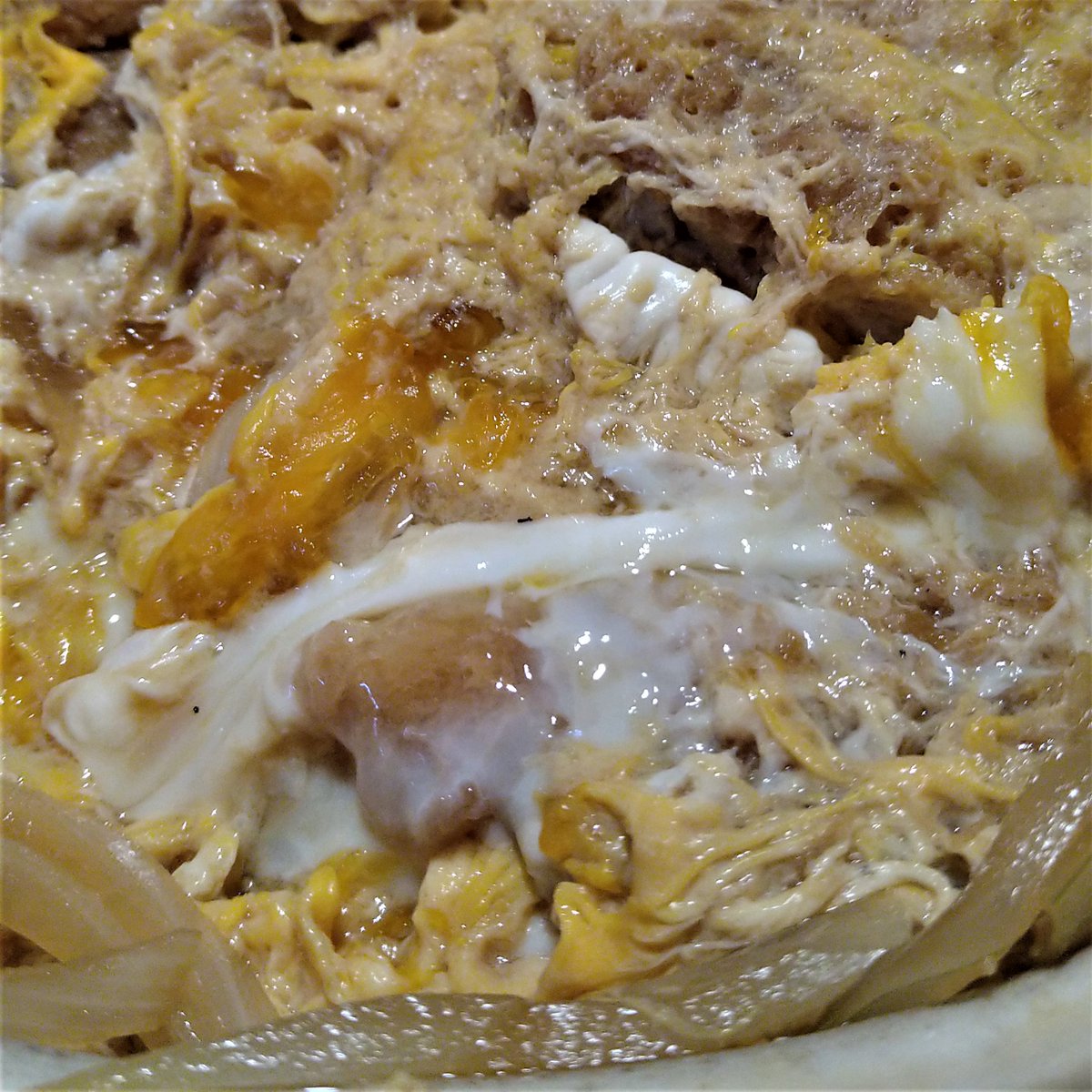 AyuLady_gmsi's tweet photo. 郡上グルメ
でか かつ丼❗️
BIGカツ2枚、玉子10個ご飯4人前✨
大食い自慢かっかって来いやぁ💕😆
和食料理 八屋 https://t.co/NdbmHrJr8o
でか かつ丼 ¥2,000
#かつ丼 #デカ盛り #大盛り #郡上市大和町 #グルメ #奥美濃カレー #郡上おどり #Porkcutletonrice #Largeserving #Iloveit https://t.co/mQkJGGcRIC