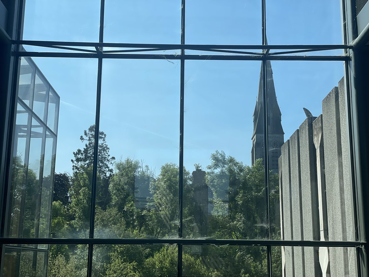 RareBookYvette's tweet photo. Back to a (not so bad) reality after #CONUL2023. Beautiful sunny day in #Maynooth.
Was especially pleased when @cloudAnthro referenced #Nuada, the Irish mythological figure in his excellent keynote to which our town is named - Maigh Nuad = The Plain of Nuada #FridayFeeling https://t.co/G9mjdb2mdH