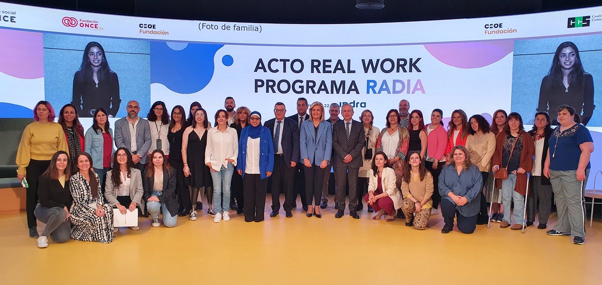 El presidente de la #CCS, Antonio Abril Abadín, destaca que "tenemos que construir humanismo digital frente a los retos que la transformación tecnológica plantea a la educación y la sociedad" en el acto de renovación del convenio que impulsa el <a href="/ProgramaRadia/">Radia</a>