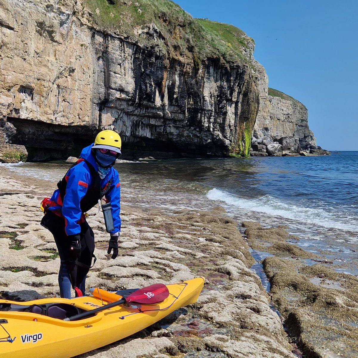 HurrelPaul's tweet photo. Picnic at dancing ledge #seakayaking https://t.co/g537u80DM9