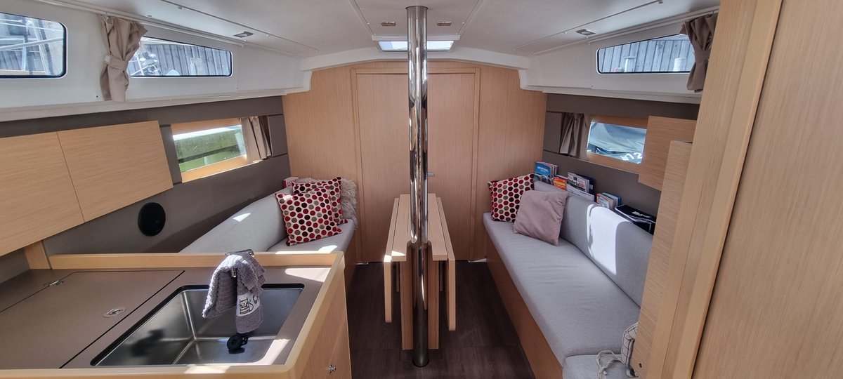 Shepherds Boat Sales - Windermere Marina Village tweet media