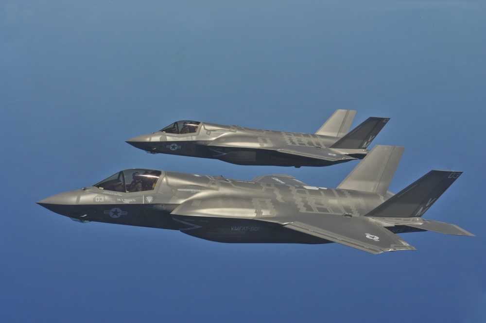pilotphotog's tweet image. Image of F-35 Lightning Technology]

The F-35 Lightning technology revolutionizes modern warfare! Its revolutionary advanced features provide transformative capabilities that make it the most dominant multi-role fighter in the sky.  #F35Lightning  #ModernDefense