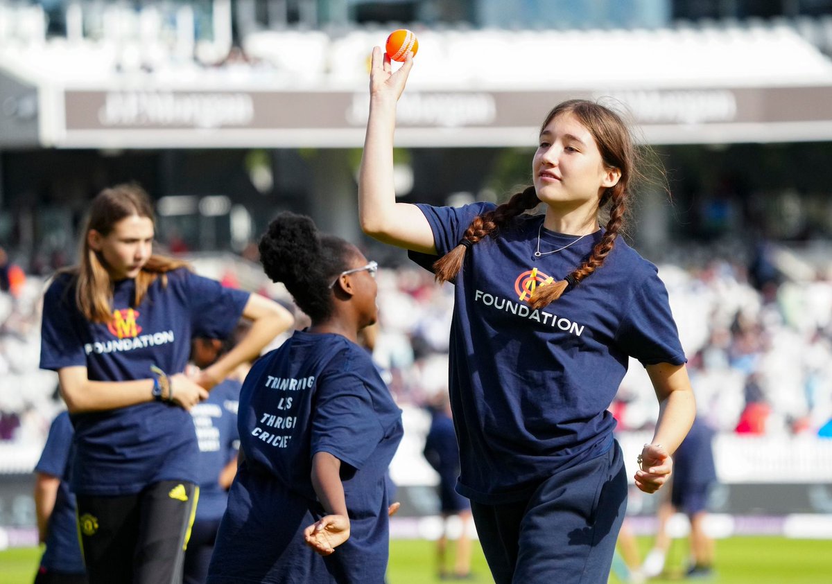 _MCCFoundation's tweet image. “I thought I was the only girl who liked #cricket, but at the Hub I got to meet more.

“It has inspired me. I want to play for England.”

Amelia, a Hub participant, on what the MCCF means to her.

Get involved here👇

lords.org/mcc/mcc-founda…

#CricketTwitter #MCCFoundation