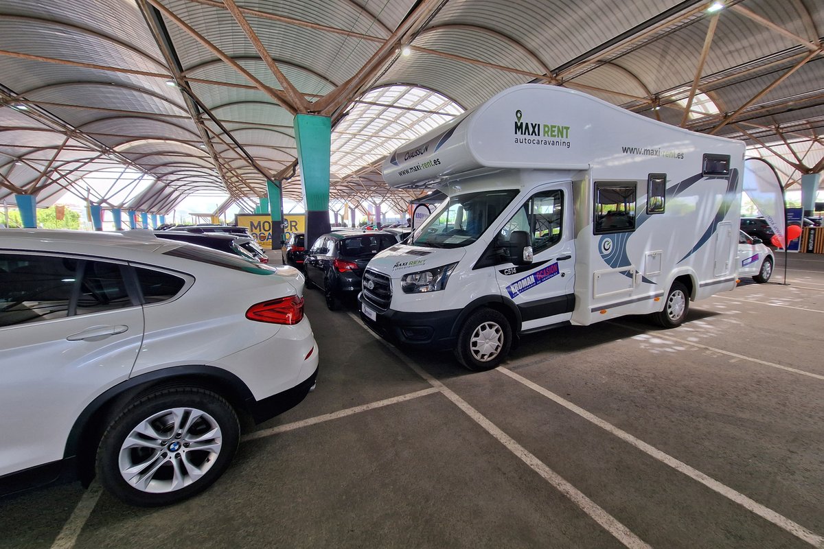 En 𝗠𝗼𝘁𝗼𝗿𝗼𝗰𝗮𝘀𝗶𝗼́𝗻 𝗖𝗮𝘀𝘁𝗲𝗹𝗹𝗼́𝗻 siempre hay espacio para modelos más especiales. 😍 ¡Anímate a venir y descubre todo lo que las empresas expositoras han preparado para ti! 

👉 De 10.00h a 14.00h y de 16.00h a 21.00h (domingo hasta las 19.00h)

#MotorocasionCS