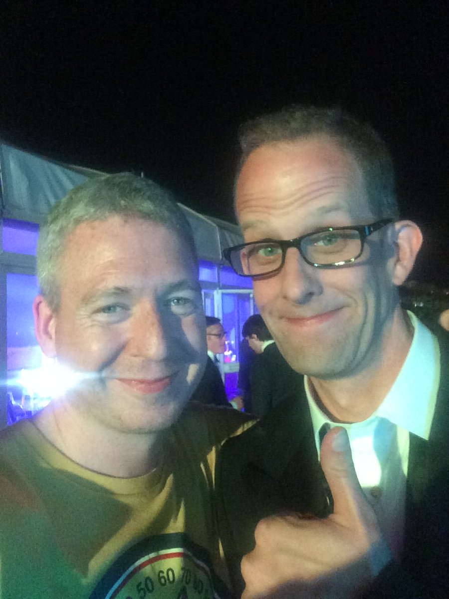 bobbyblok's tweet photo. Zou hij me nog herkennen?!🥰 #cannes2023 #cannes2015 https://t.co/m3tjS79jUH