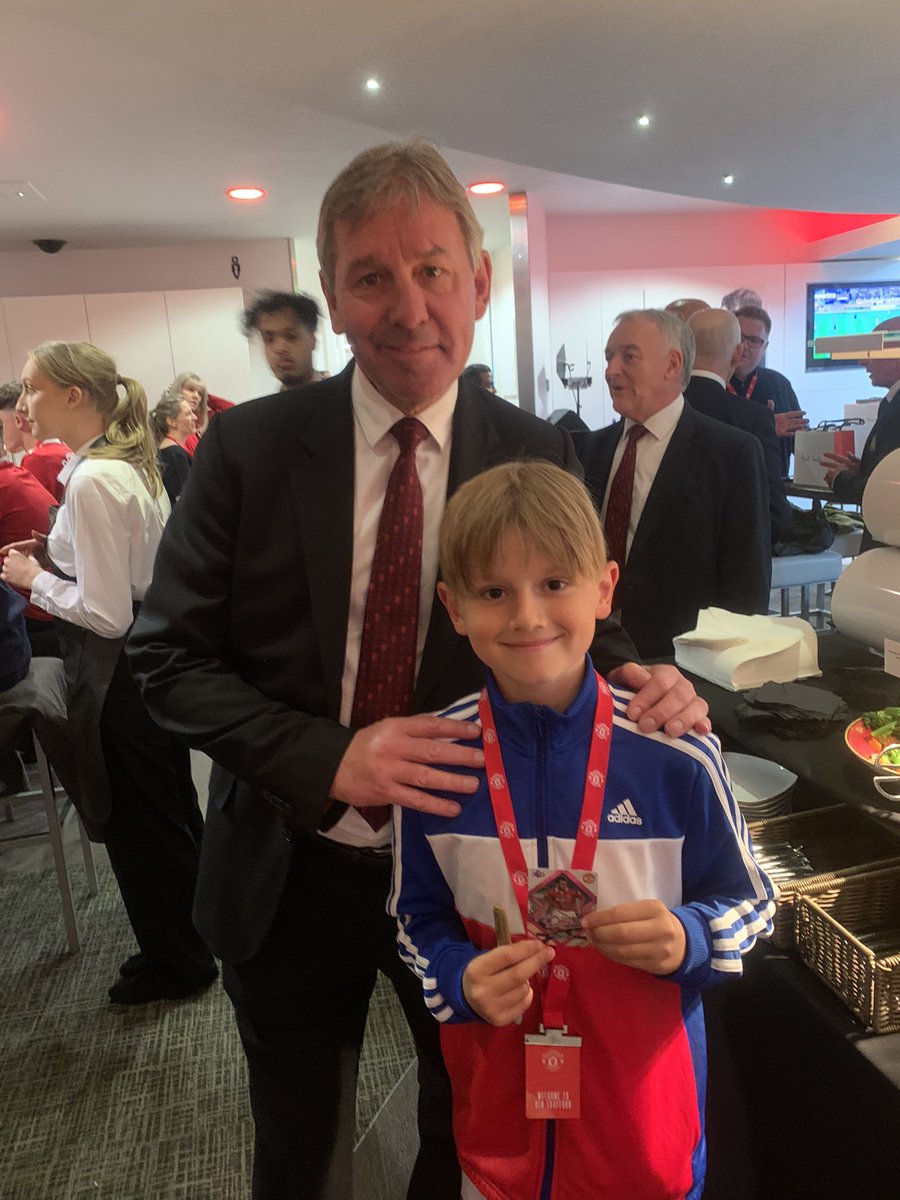 Robin Gadsby tweet media